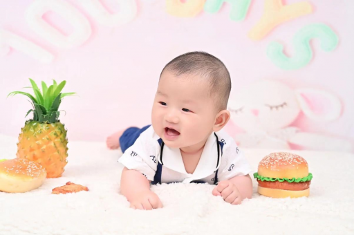 广州代怀供卵公司两个月宝宝怎样算嗜睡